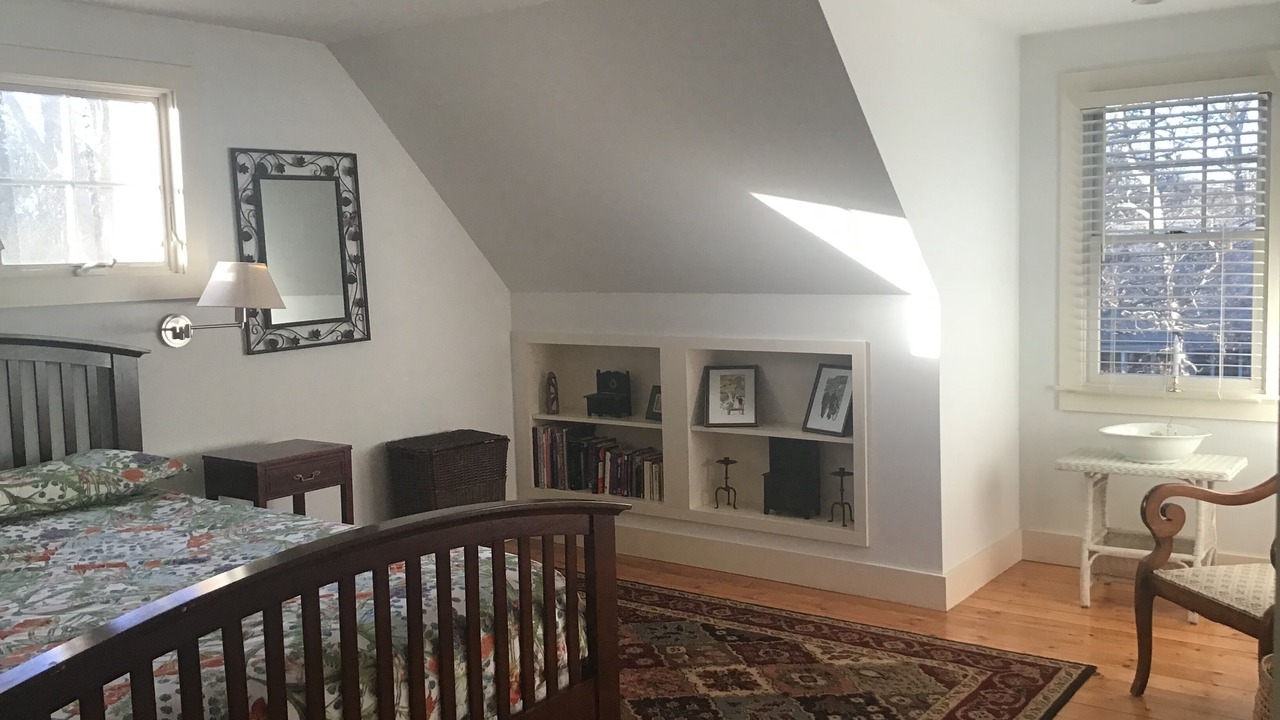 Photo of Bedroom in Mashpee Neck