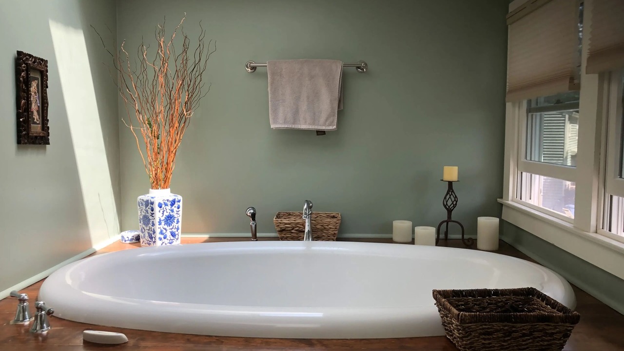 Photo of Bathroom in Mashpee Neck