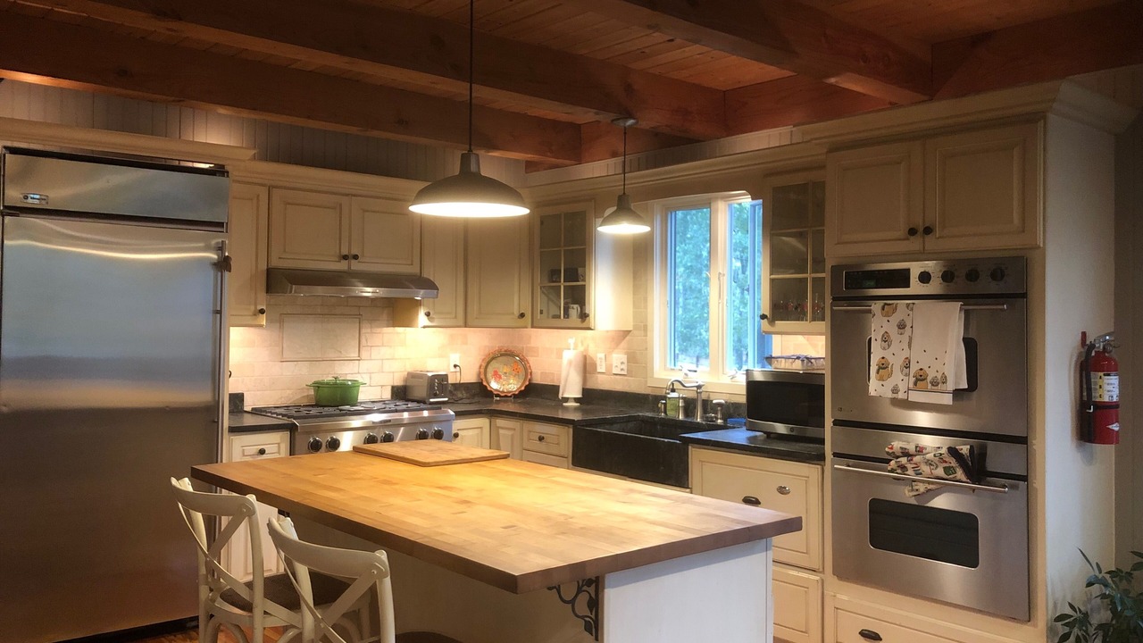 Photo of Kitchen in Mashpee Neck