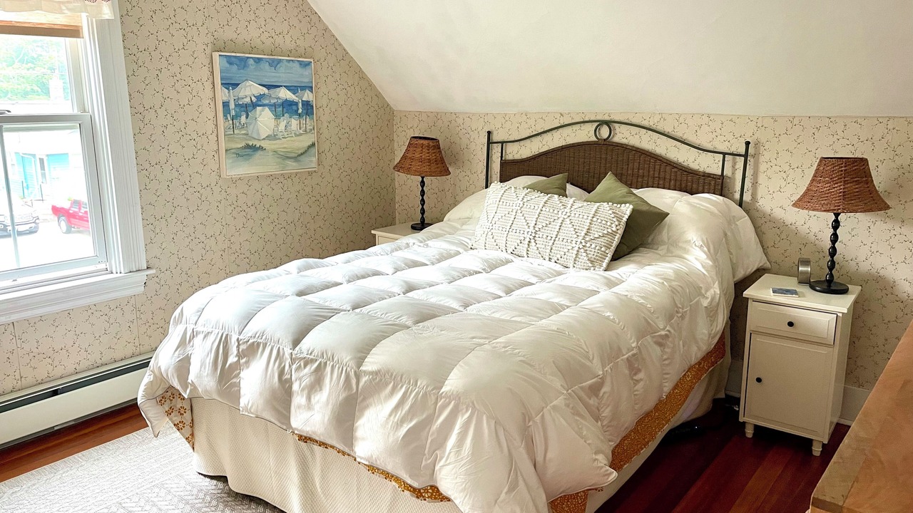 Photo of Bedroom in Jamestown