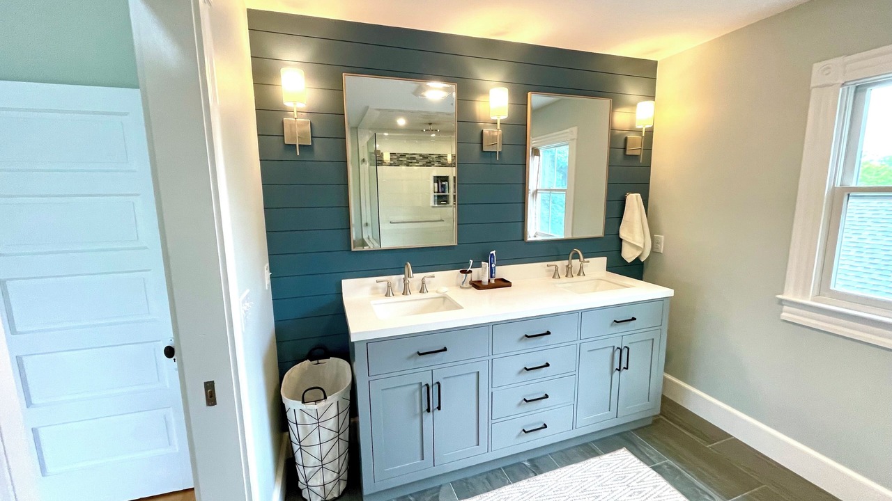 Photo of Bathroom in Jamestown