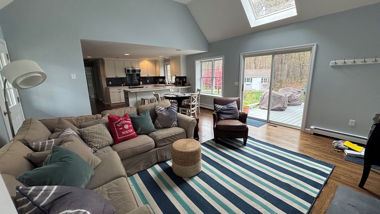 Photo of Livingroom in Dennis