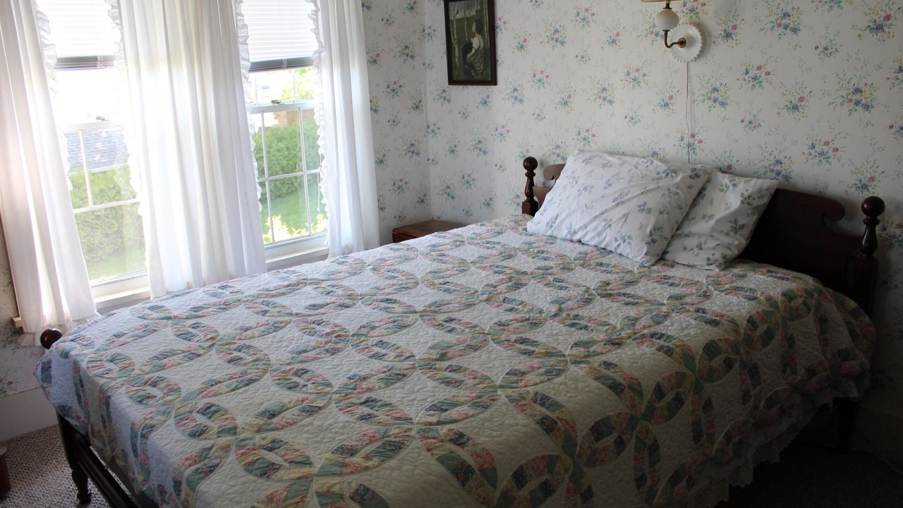 Photo of Bedroom in Rushville