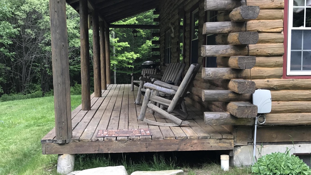 Photo of Patio Balcony in Stratton and Bromley Ski Areas