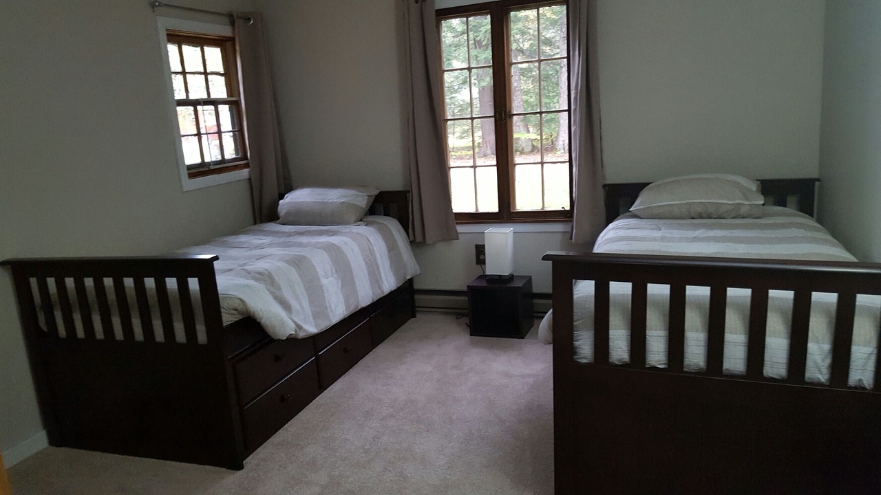 Photo of Bedroom in Moultonborough