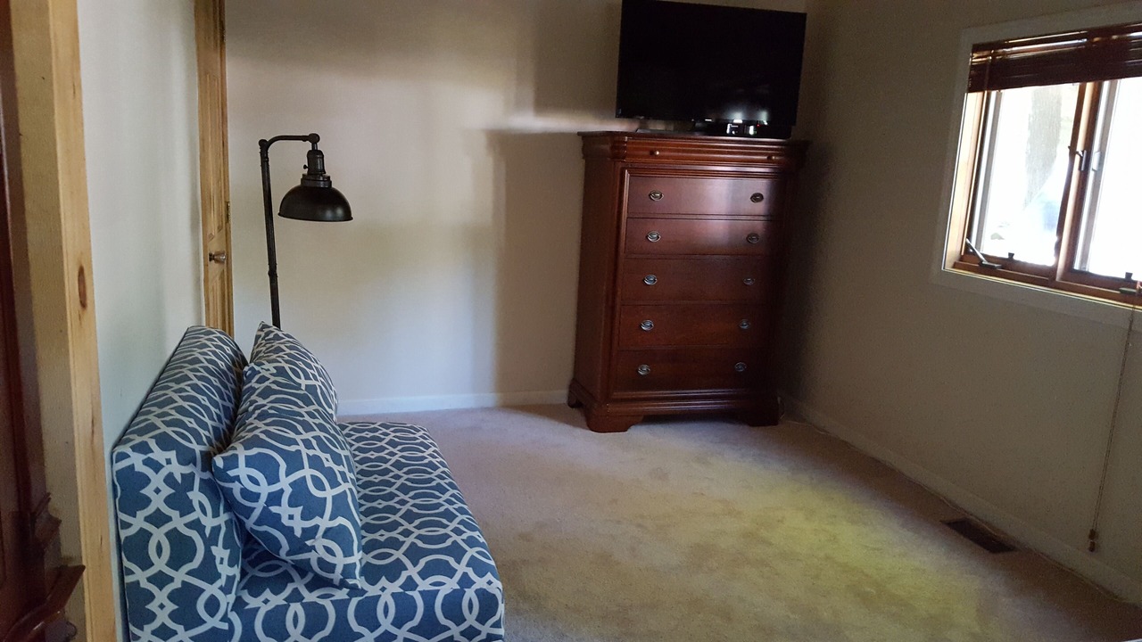 Photo of Livingroom in Moultonborough