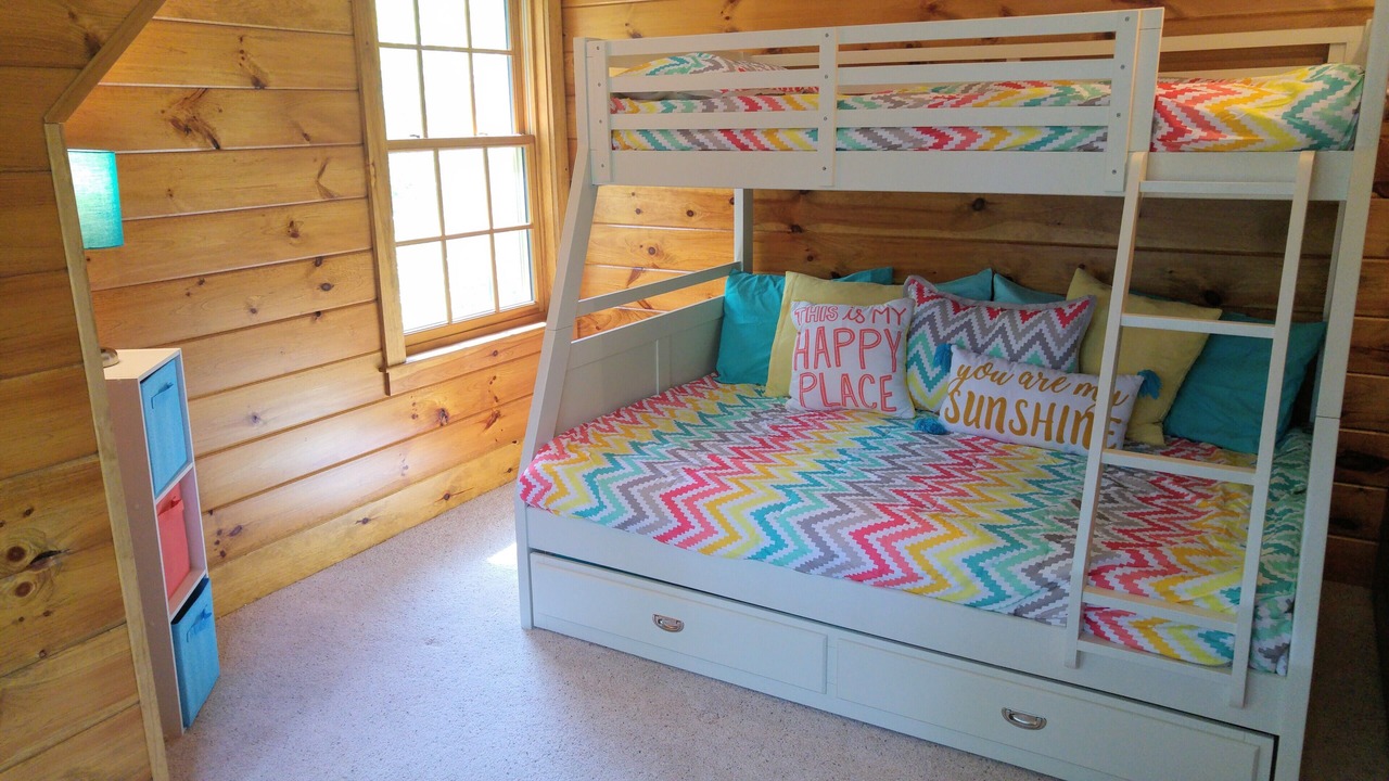 Photo of Bedroom in The Bluffs