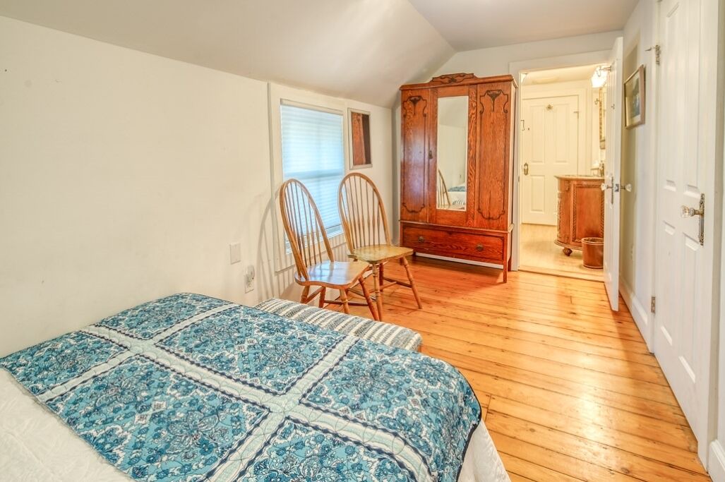 Photo of Others in Oak Bluffs