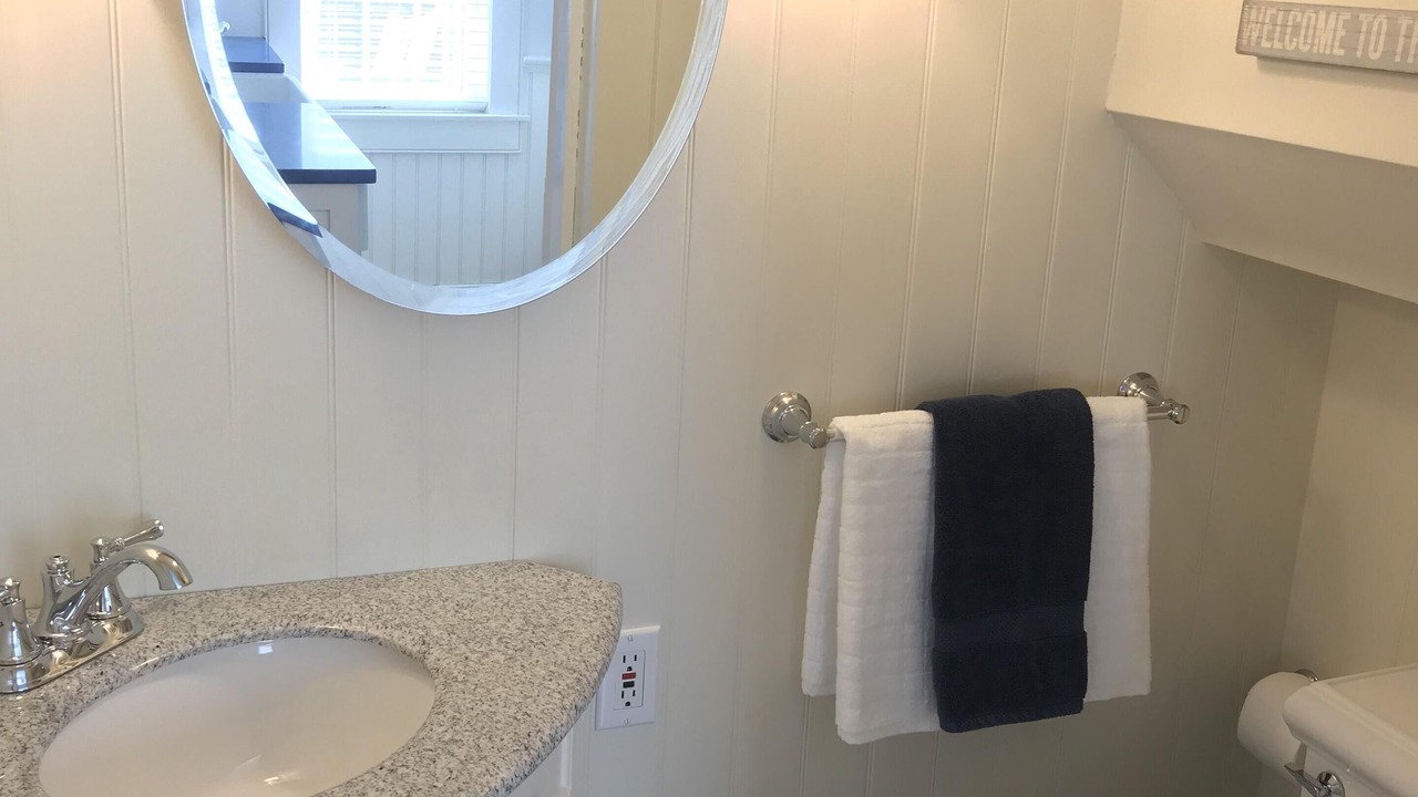 Photo of Bedroom in Mashpee