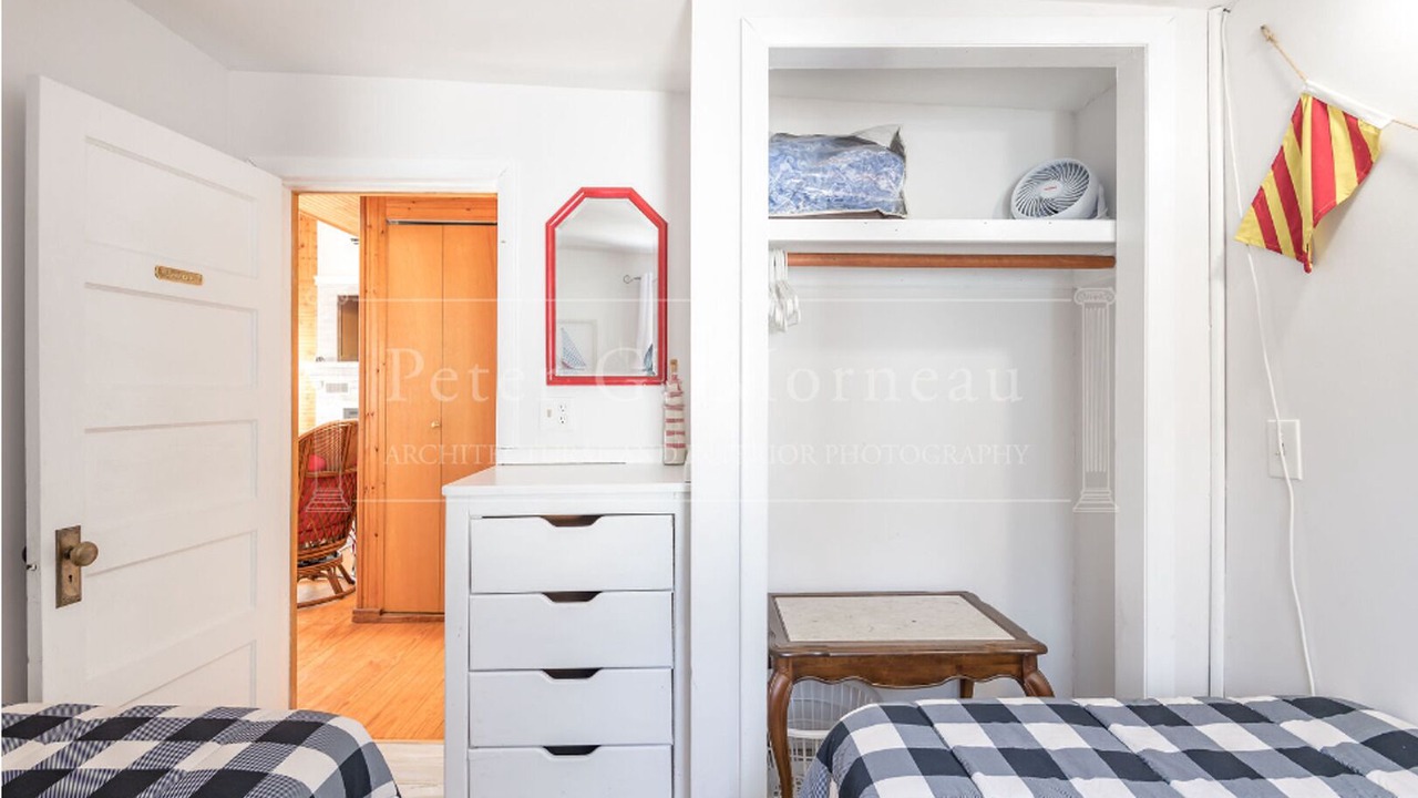 Photo of Bedroom in York Beach