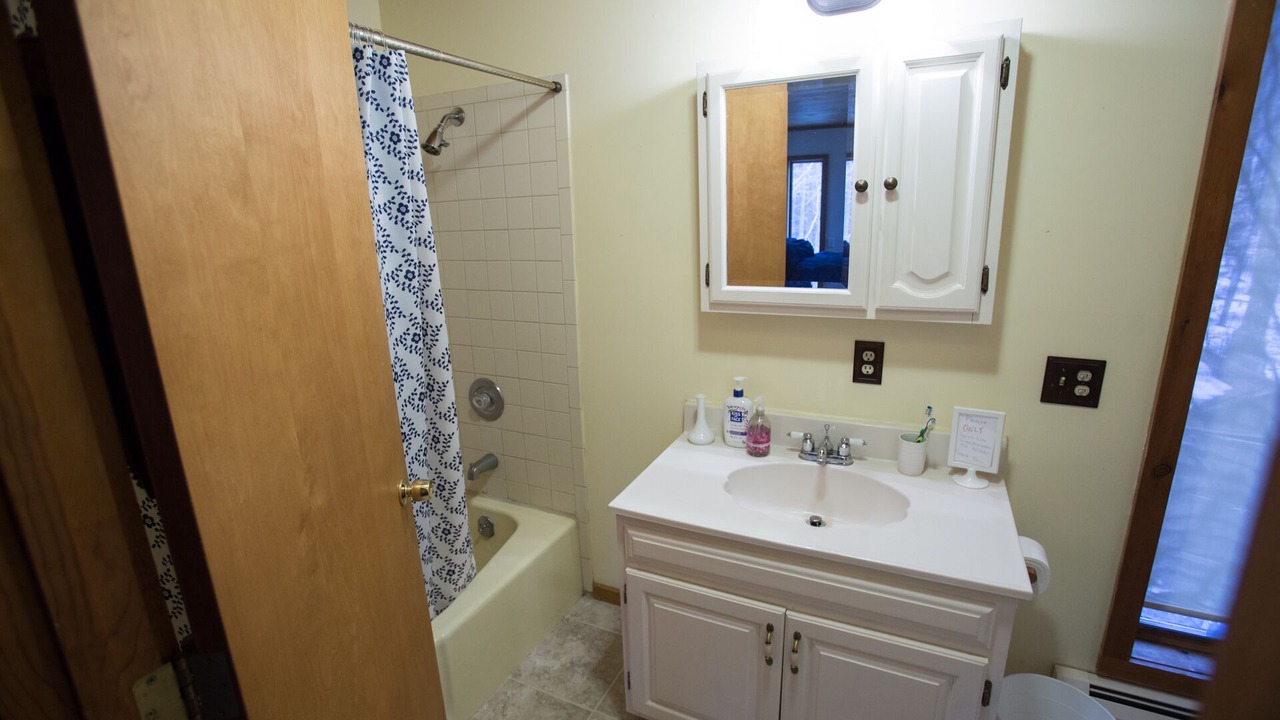 Photo of Bathroom in Willow