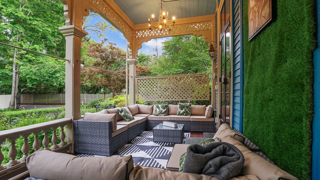 Photo of Patio Balcony in Top of the Hill