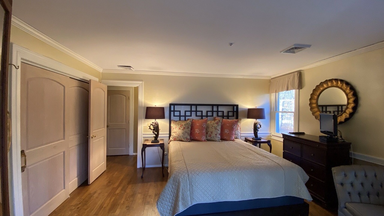 Photo of Bedroom in Lenox