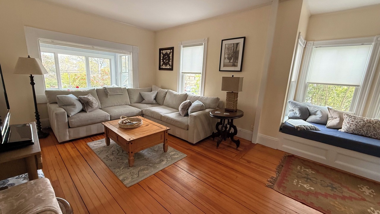 Photo of Livingroom in Tisbury