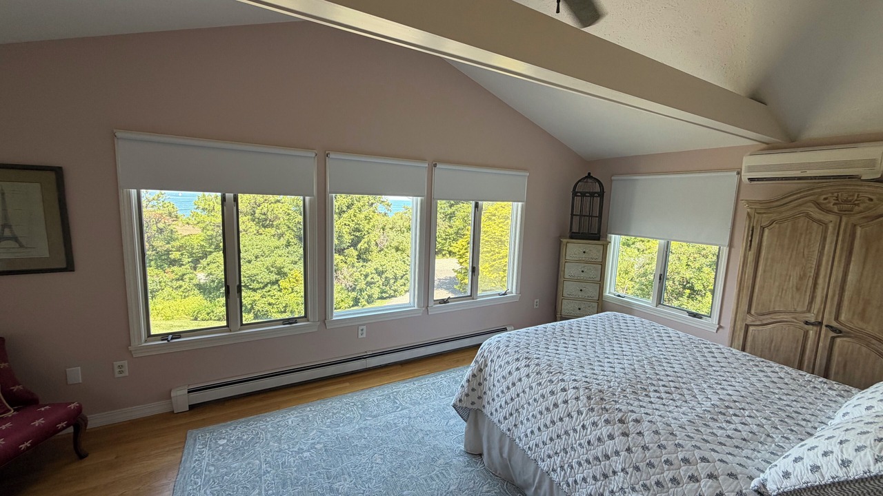 Photo of Bedroom in Cape Neddick