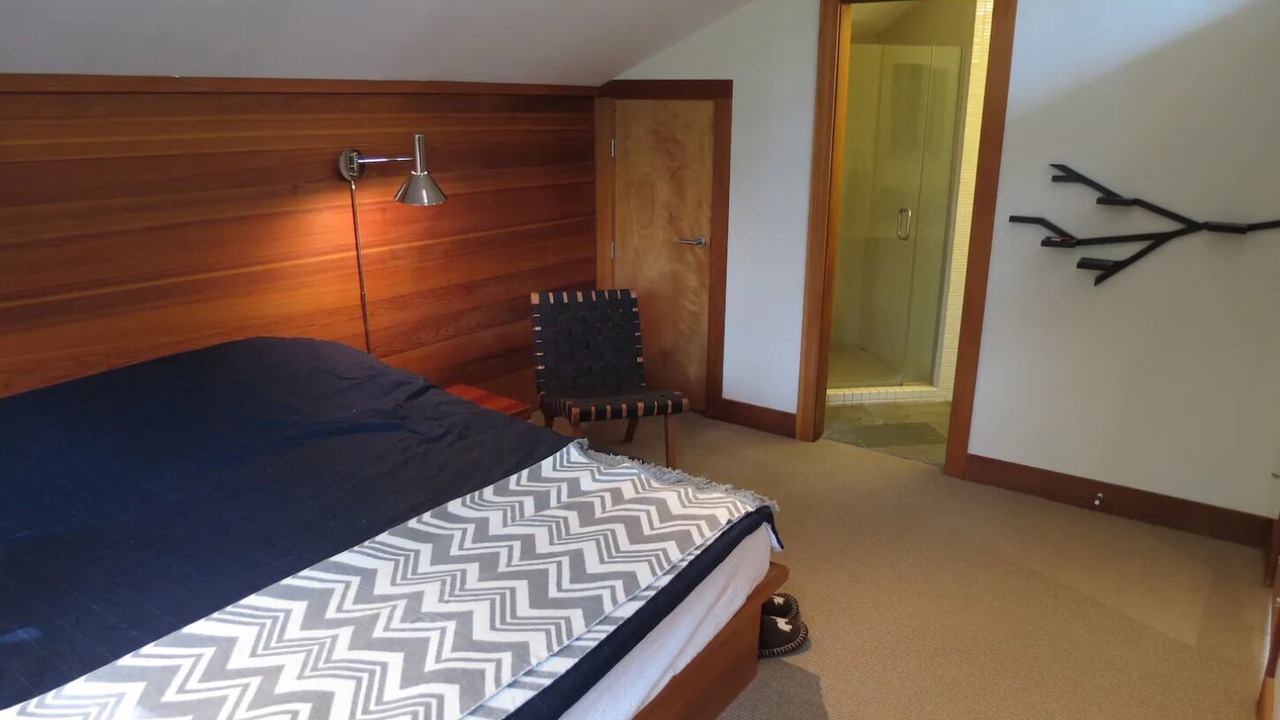Photo of Bedroom in Londonderry