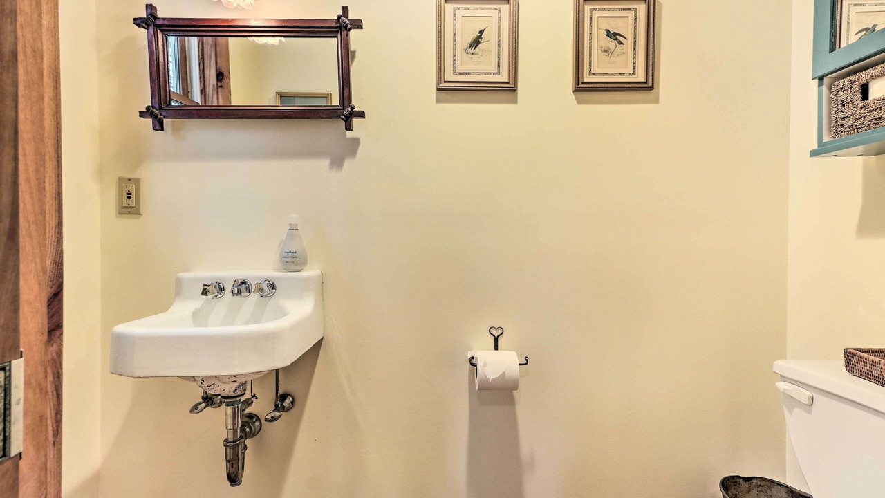Photo of Bathroom in Monterey
