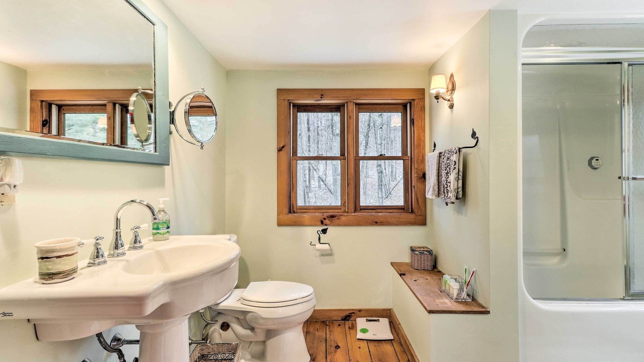 Photo of Bathroom in Monterey