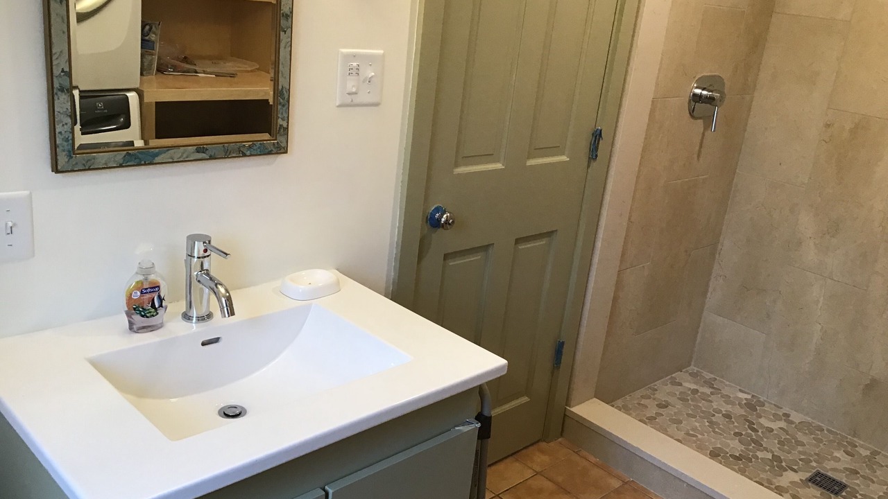 Photo of Bathroom in West Tisbury