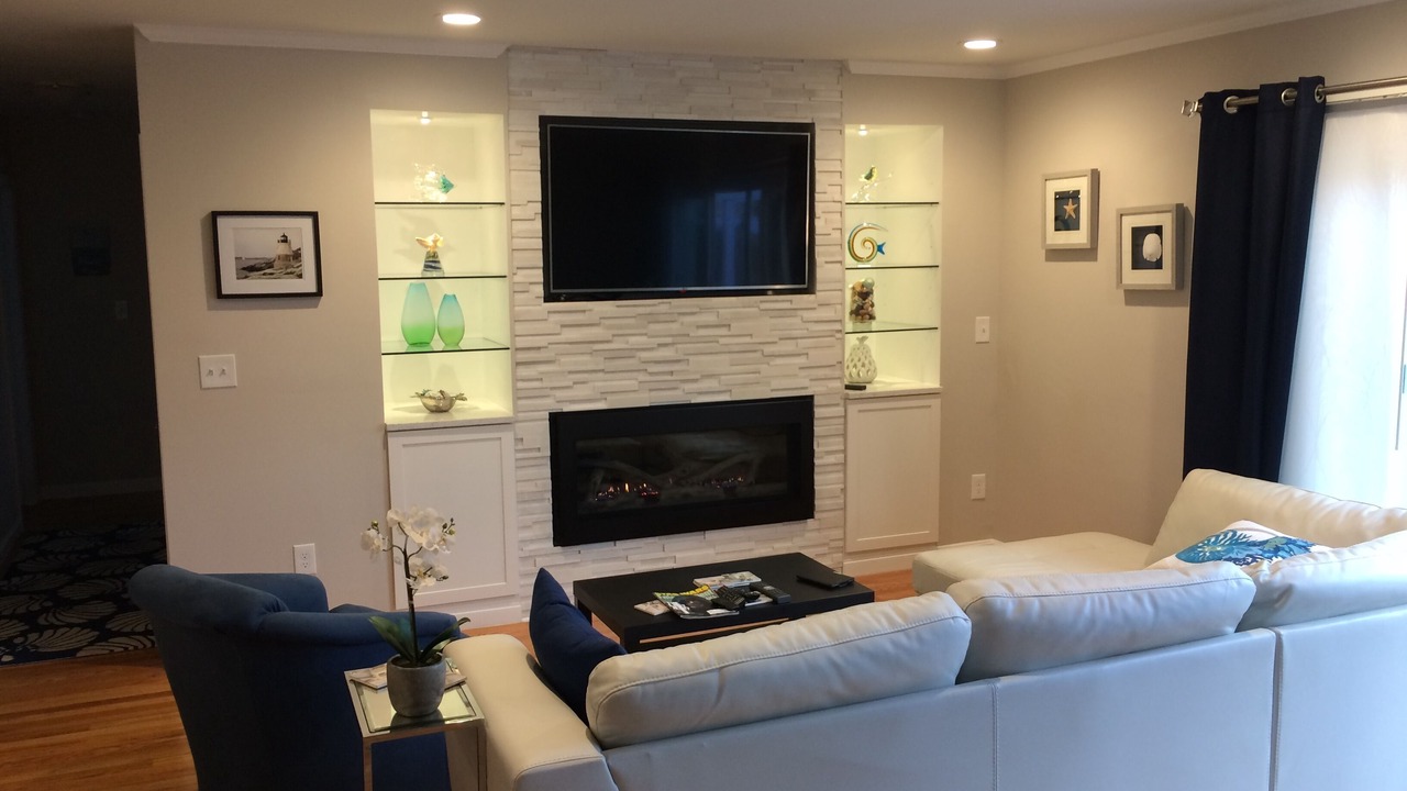 Photo of Livingroom in Easton's Point