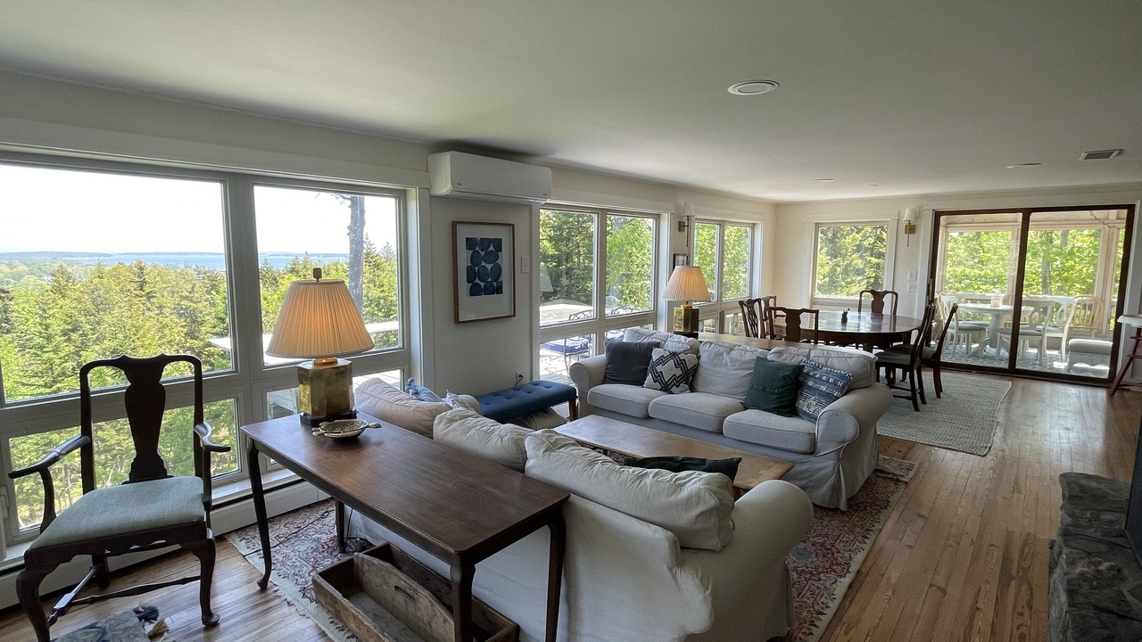 Photo of Livingroom in Southwest Harbor