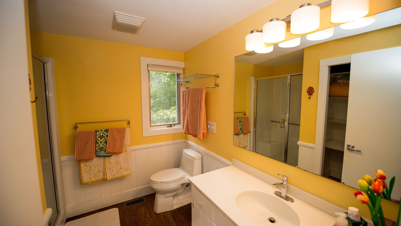 Photo of Bathroom in South Orleans