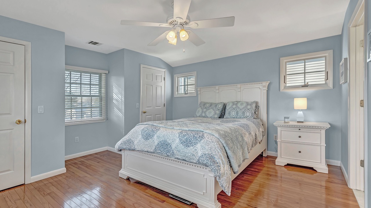 Photo of Bedroom in Spring Lake Heights