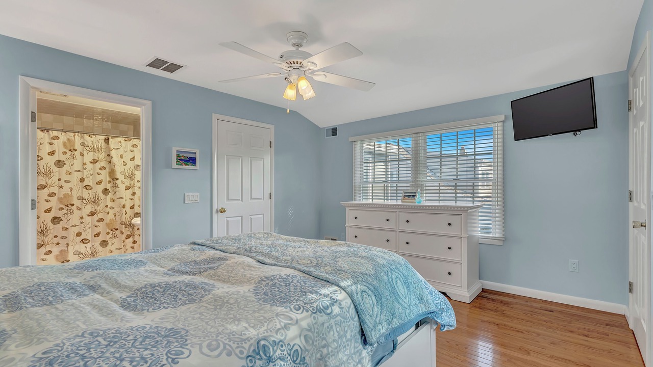 Photo of Bedroom in Spring Lake Heights
