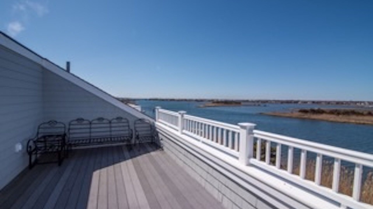 Photo of Patio Balcony in Westhampton Beach