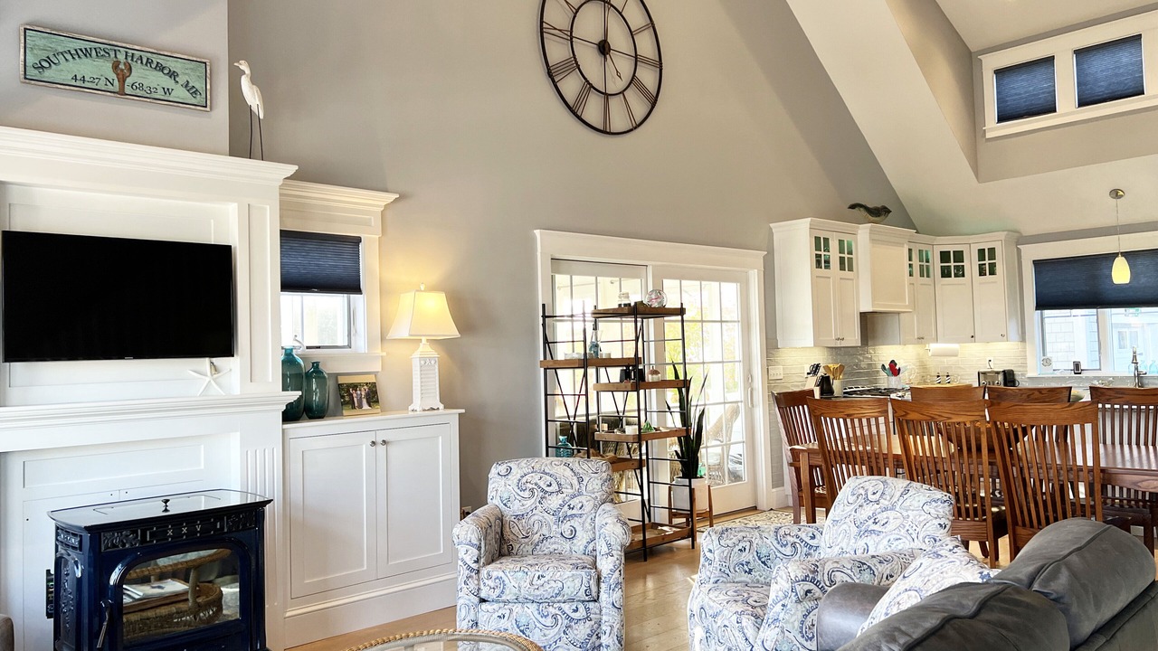 Photo of Livingroom in Southwest Harbor