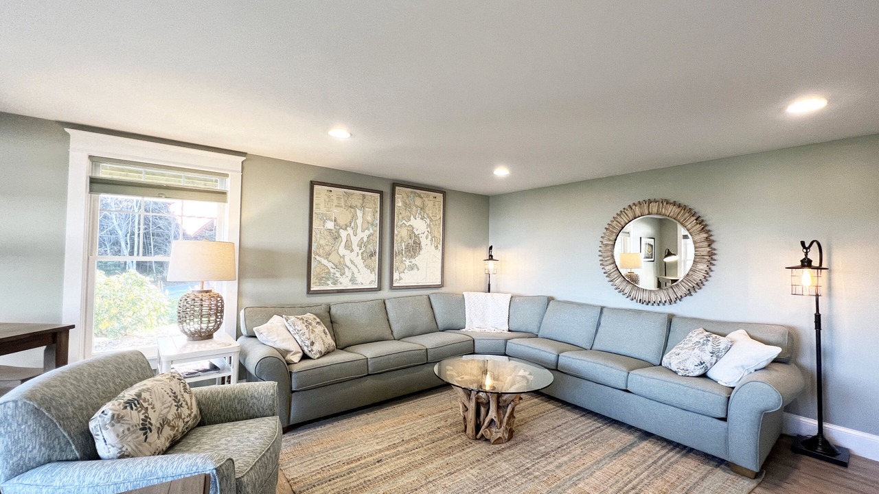 Photo of Livingroom in Southwest Harbor