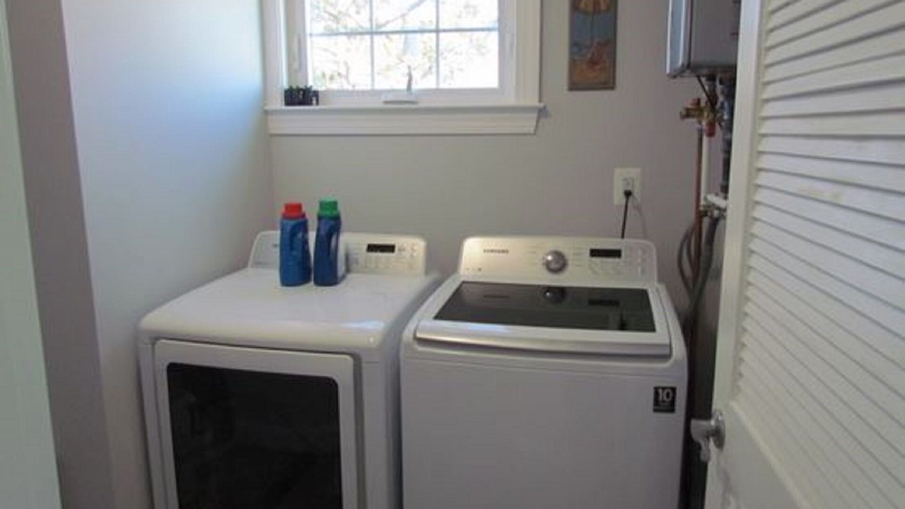 Photo of Bedroom in Ship Bottom