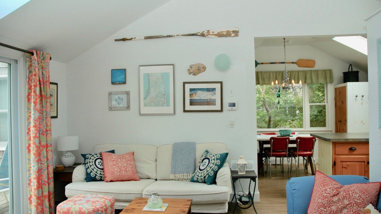 Photo of Livingroom in North Eastham