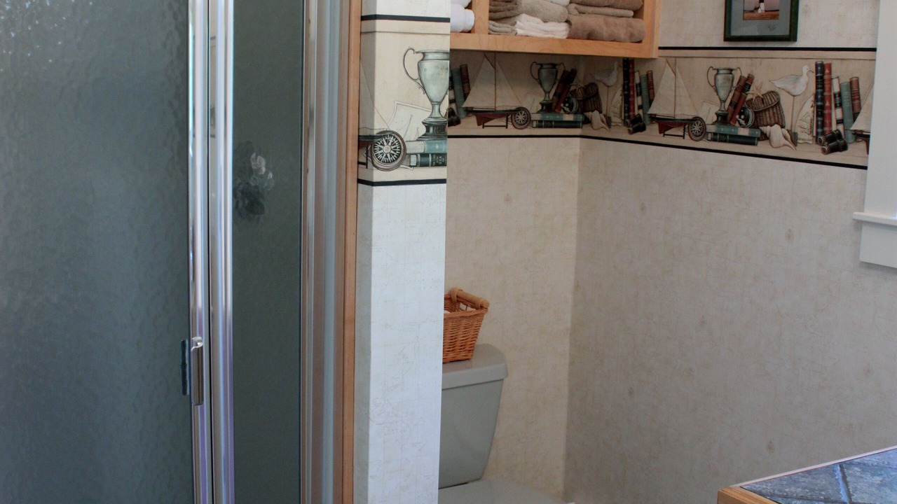 Photo of Bathroom in Tremont