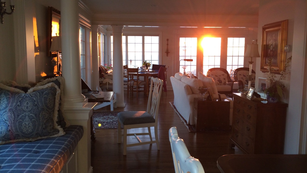 Photo of Livingroom in Middlesex County