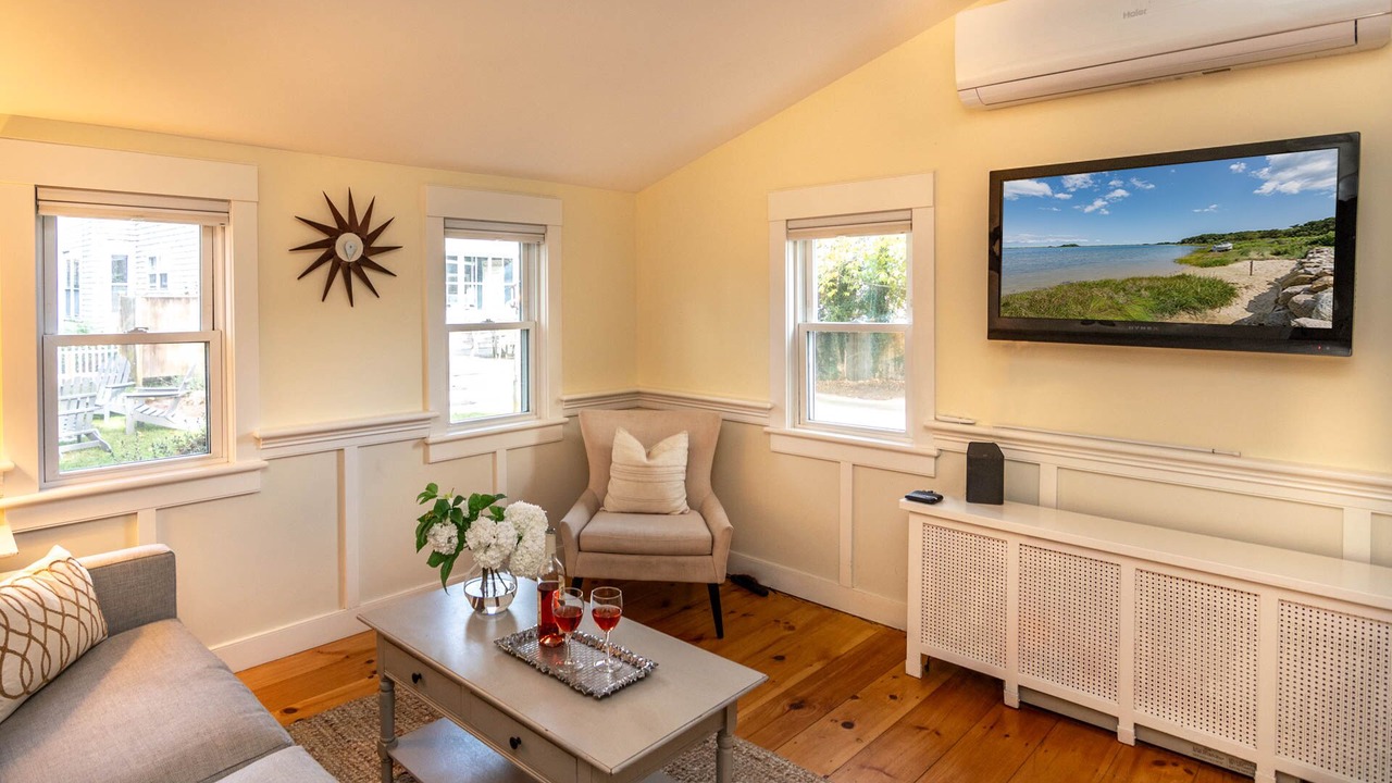 Photo of Livingroom in Tisbury