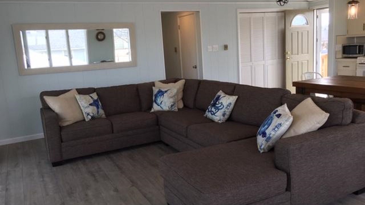 Photo of Livingroom in High Bar Harbor