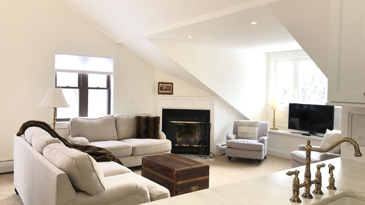 Photo of Livingroom in Ludlow