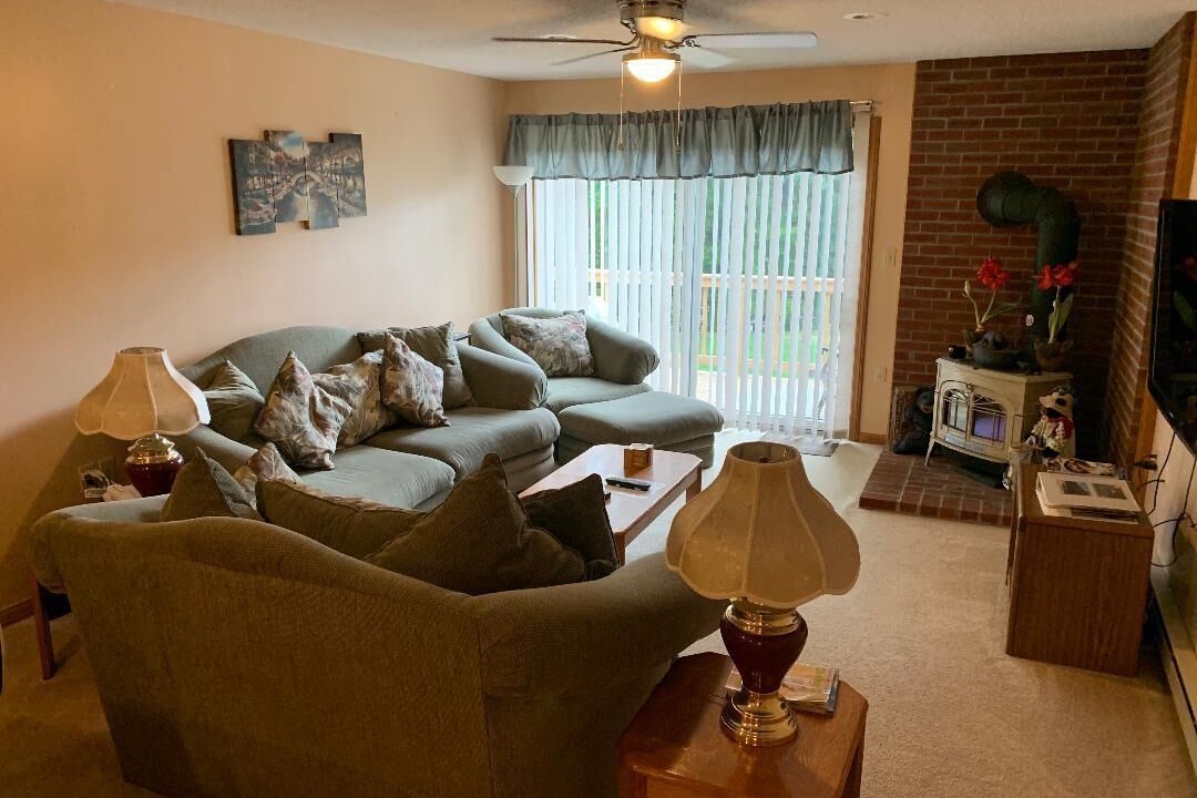 Photo of Livingroom in North Conway