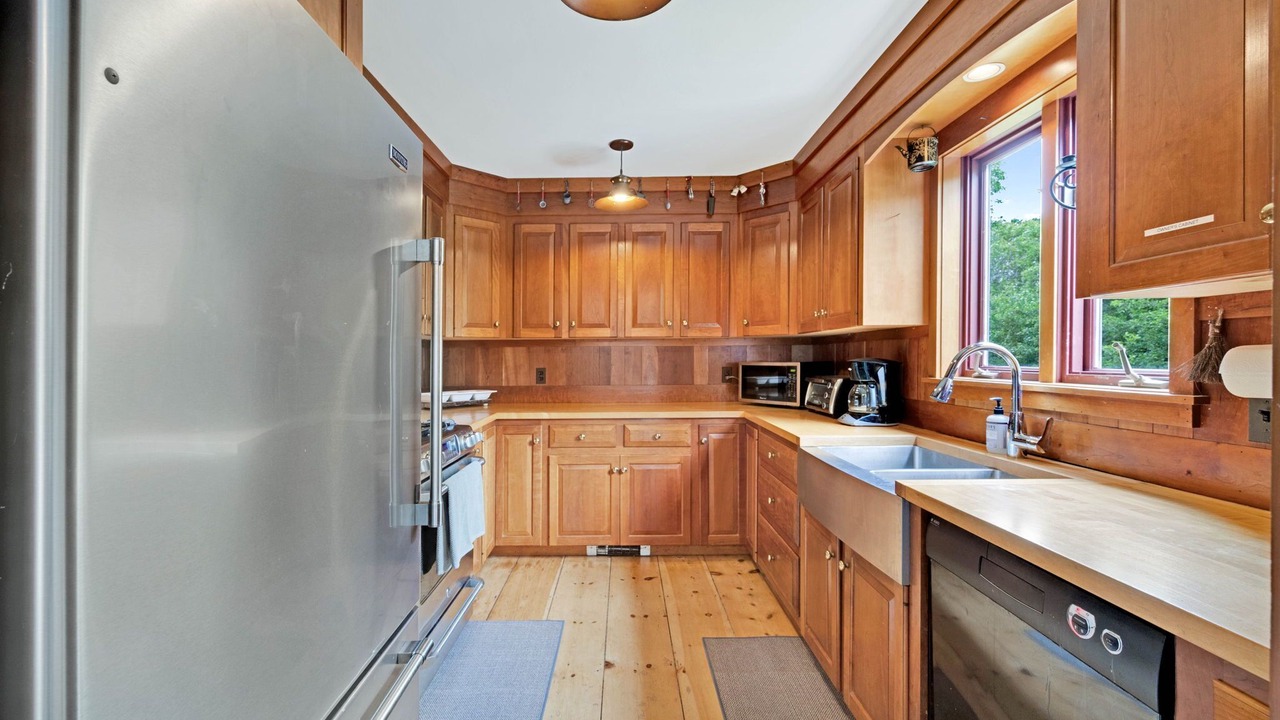 Photo of Kitchen in Seal Cove