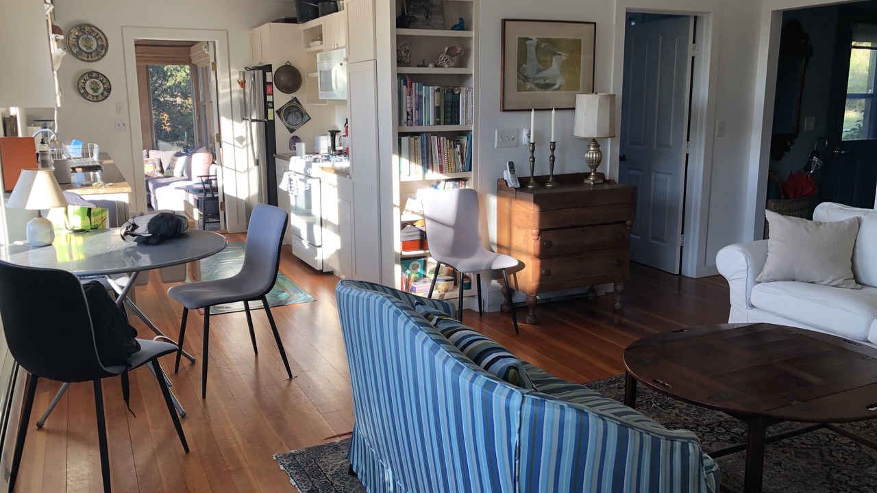 Photo of Livingroom in Chilmark