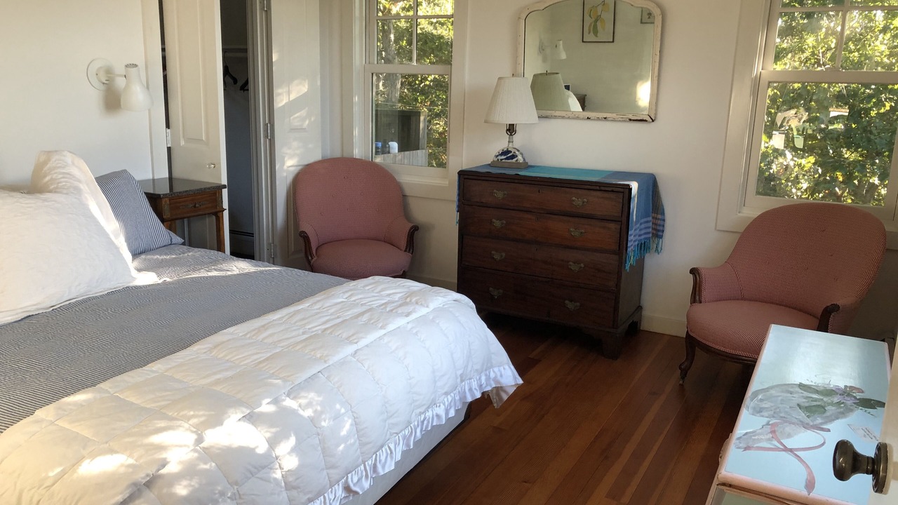 Photo of Bedroom in Chilmark