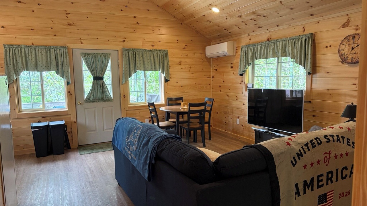 Photo of Livingroom in Standish