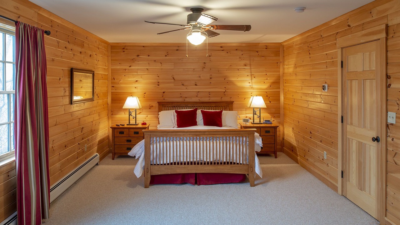 Photo of Bedroom in Greenwood