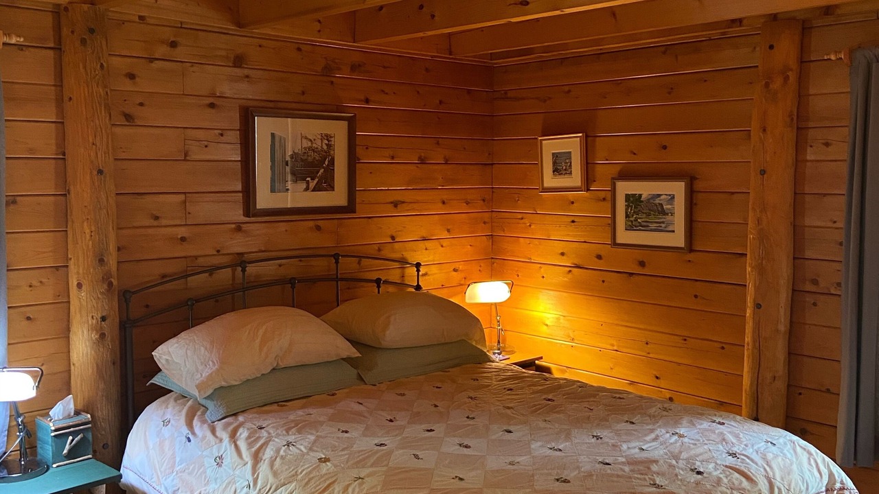 Photo of Bedroom in Bethel