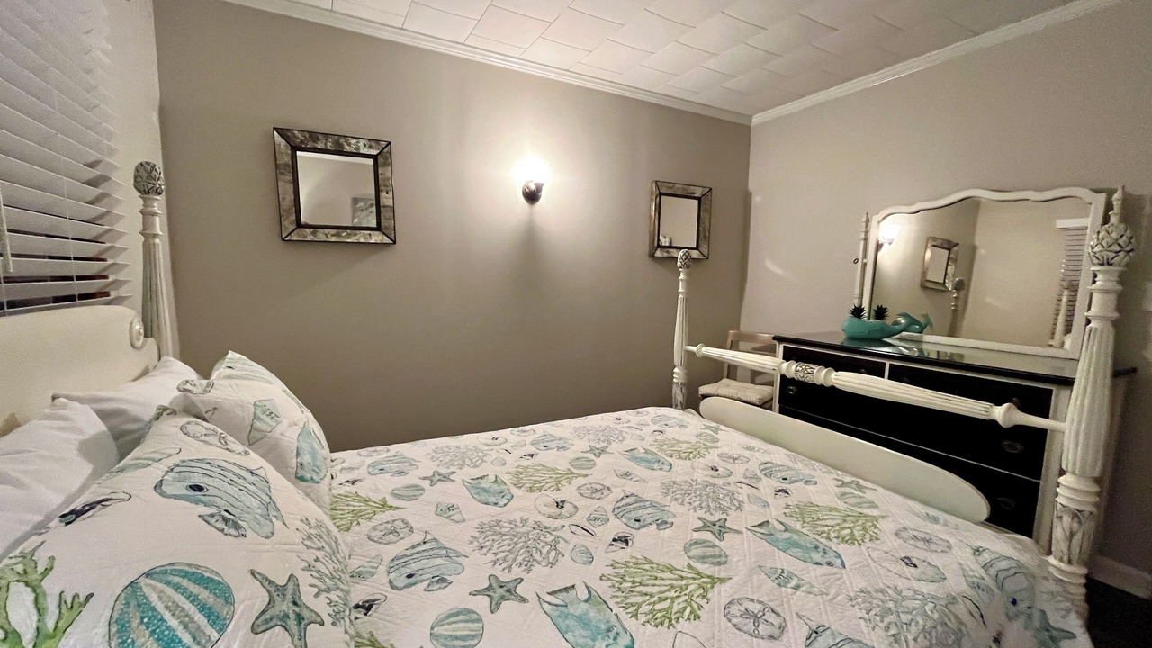 Photo of Bedroom in Seaside Heights