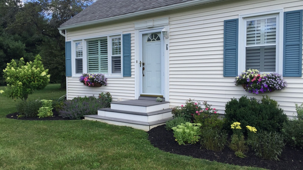 Photo of Outdoor in Lee