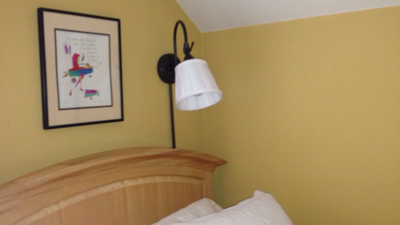 Photo of Bedroom in Lee