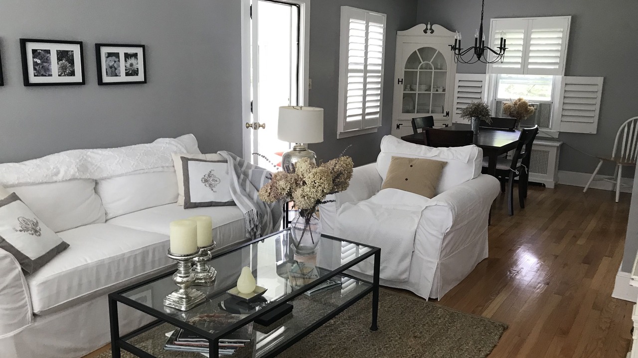 Photo of Livingroom in Lee