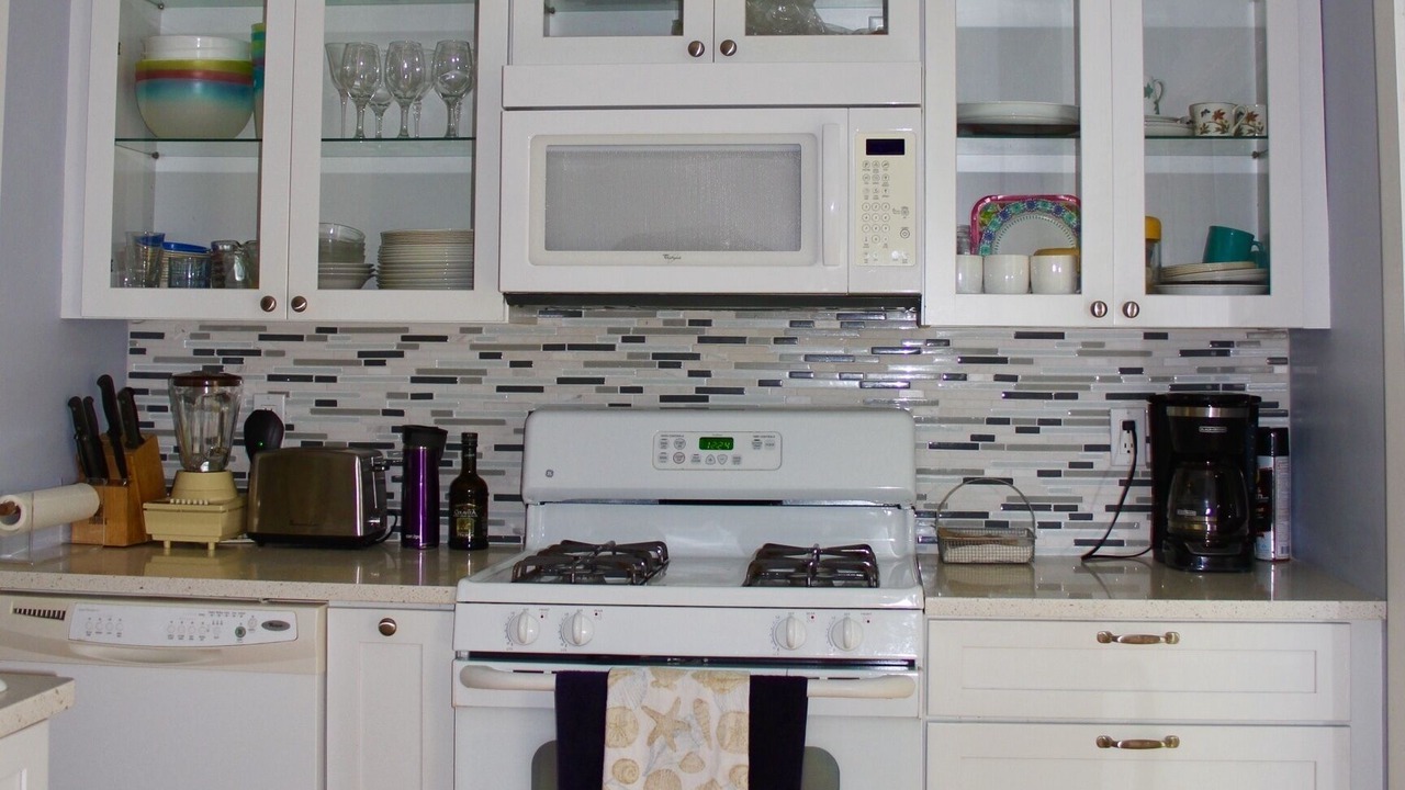 Photo of Kitchen in Ocean Bay Park